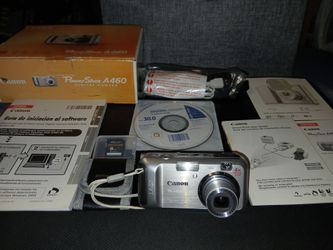 Canon PowerShot A460 Digital Camera with Accessories