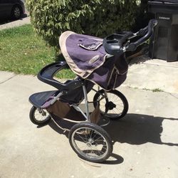 Jogging Stroller Very Good Condition Nice And Clean
