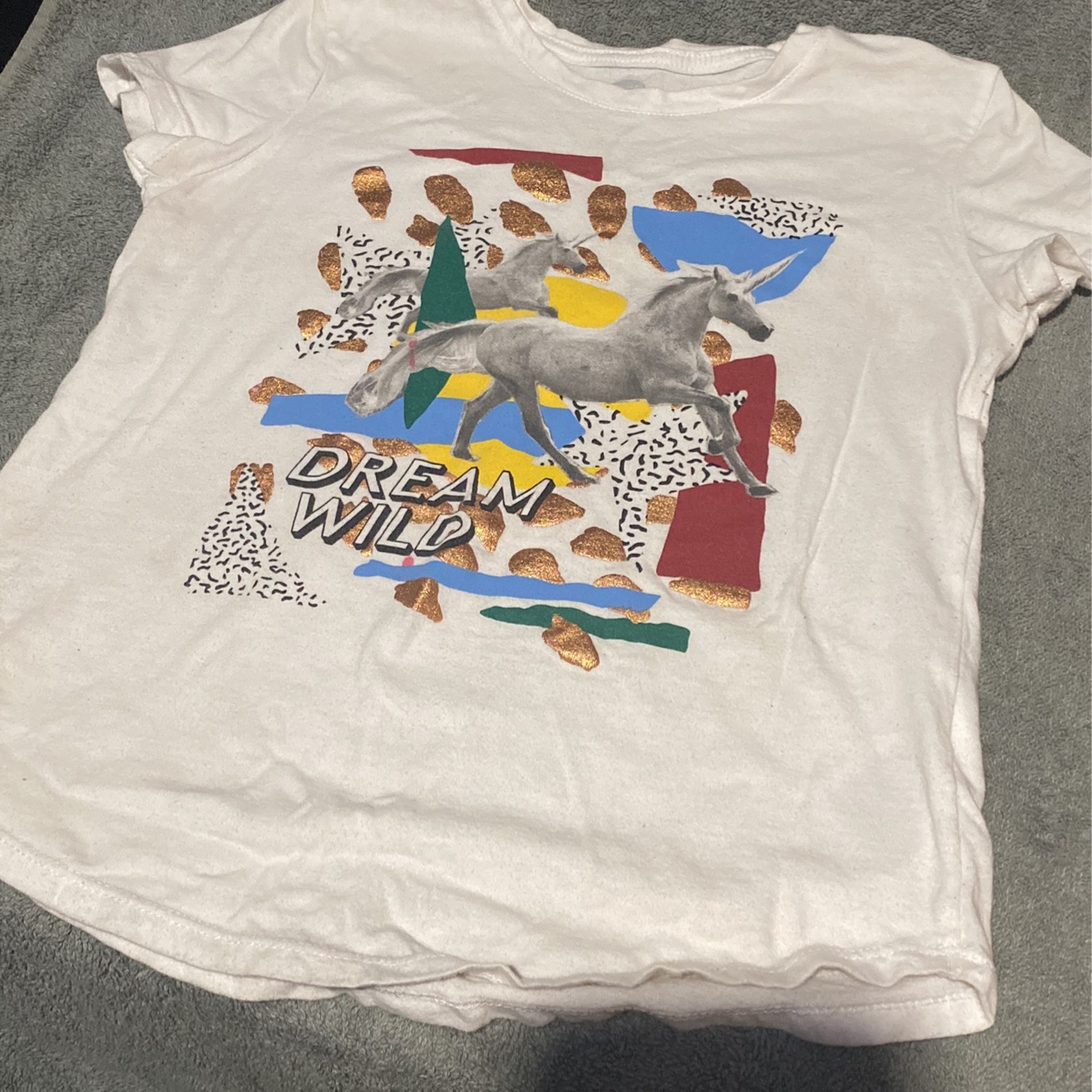 Old Navy Tee Shirt