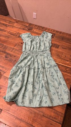 Girls green dress size 10