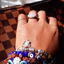 925 Sterling Silver Ring With Clear Rhinestones. Uncas Manufacturing Co.