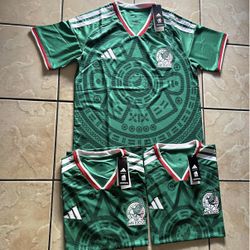 Small Medium Large XL 2XL 3xl 4xl 5xl 6xl slim fit Soccer Mexico jersey Mundial green New big sizes 4xl 5xl and 6xl are 65$ Jersey  long sleeve player