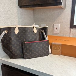Louis Vuitton Purse