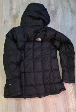 The North Face women down puffer 600 jacket insulation