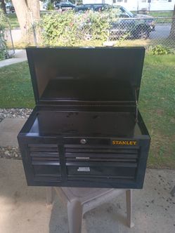 Stanley top box