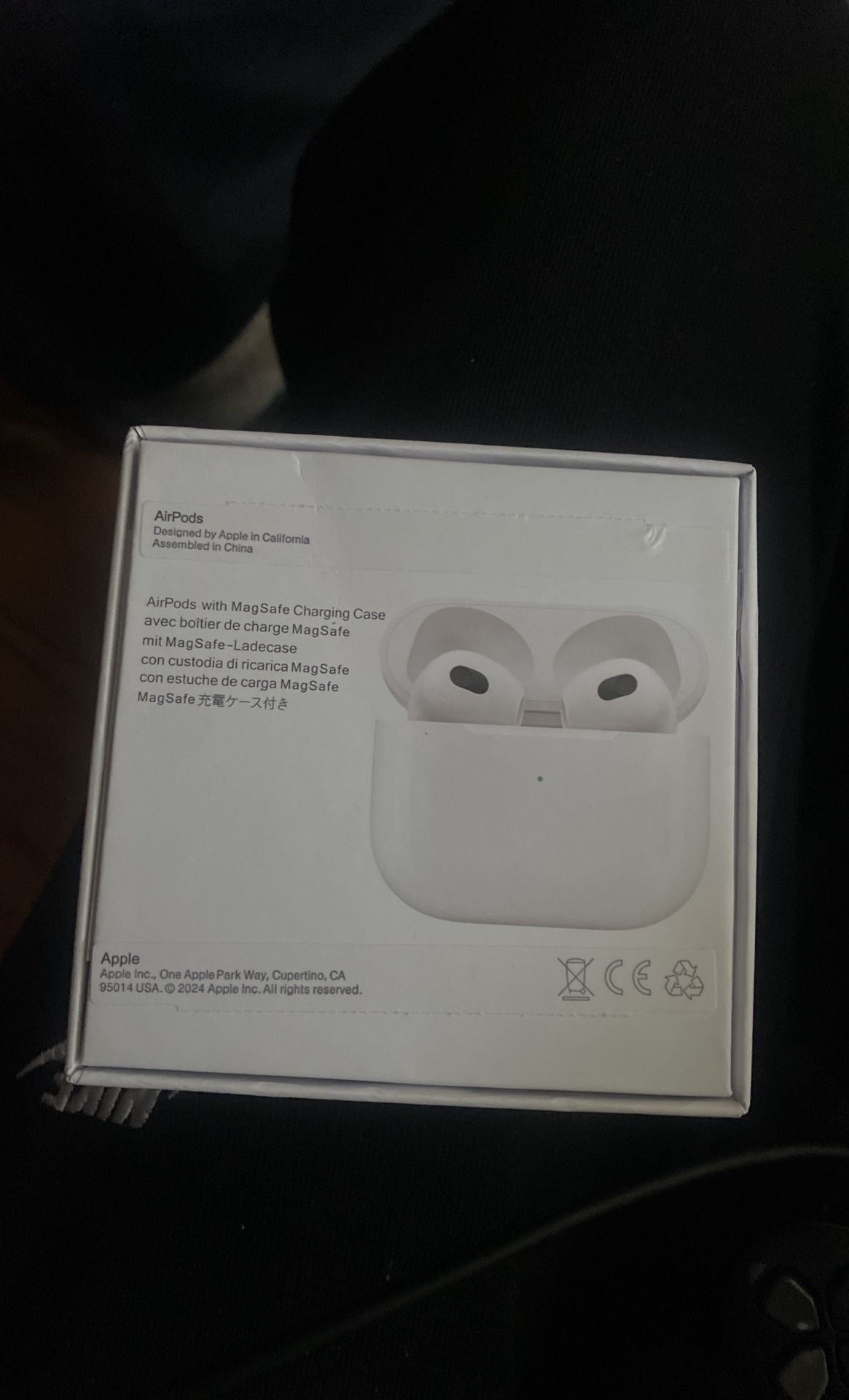AirPods