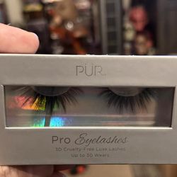 PÜR PRO EYELASHES 