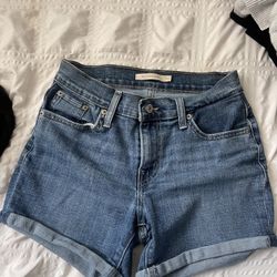 Levi’s Denim Mid Length Short