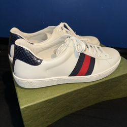 Gucci Ace Leather blue sneakers