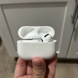 AirPod Pro (only 1 AirPod Available) 