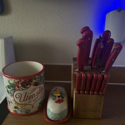 Pioneer Woman Utensil Holder, Butter Dish And Knife Set 
