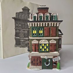 Department 56 Dickens Village The Flat of Ebenezer Scrooge Retired #5587
