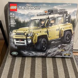 Land Rover Defender Lego Set $175 