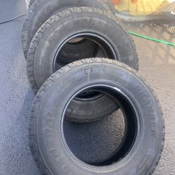 265/70/17 General Grabber APT Tires