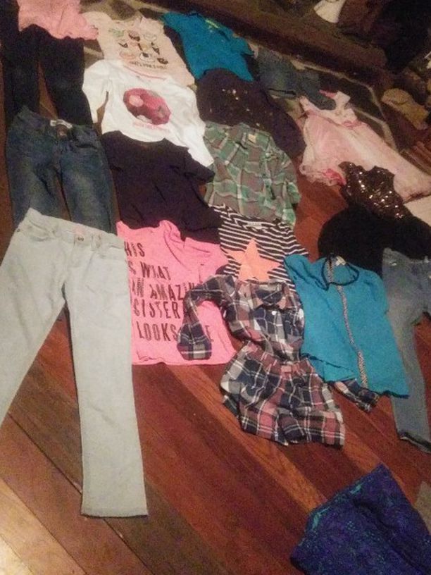 Girls clothes Size 8..alll For One Price
