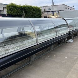 24’ Service Meat Curved Glass 2006