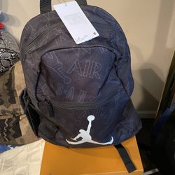 Backpack 