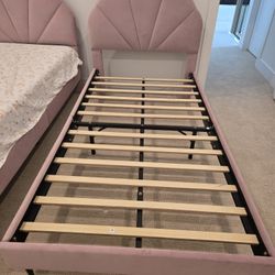Kids Pink Bed