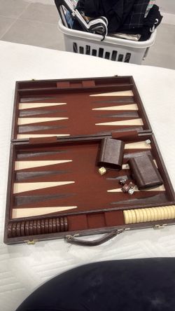 backgammon set
