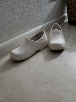 White Dual Comfort Clog Crocs