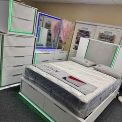White & GRAY bedroom SET w/ LED’s