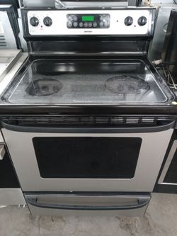 Hotpoint stainless steel glasstop stove - Free delivery