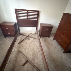 Full Bedroom Set (Used)