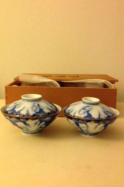 Japanese Painted Ceramic Bowl Set