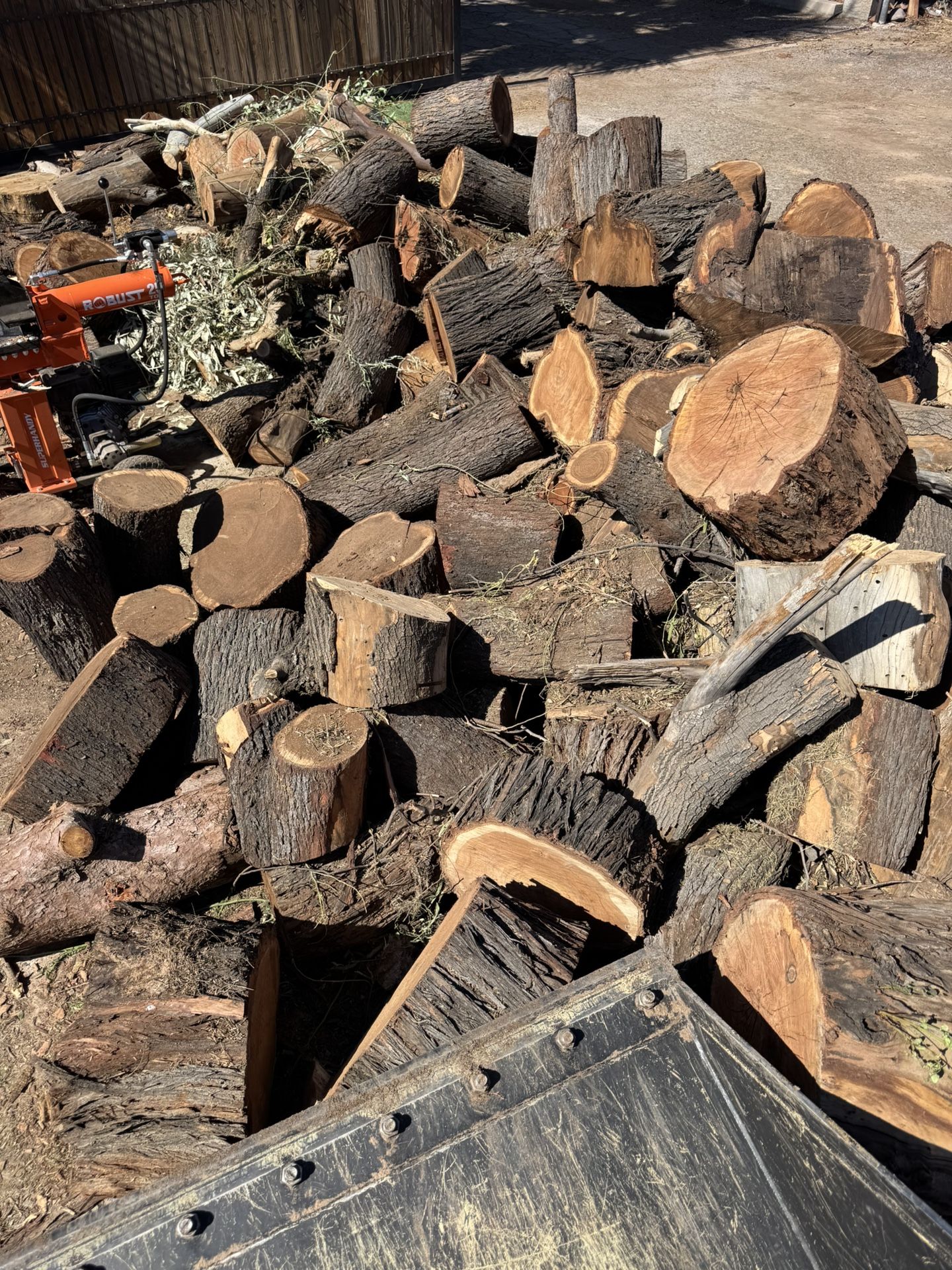Free Firewood Logs Today