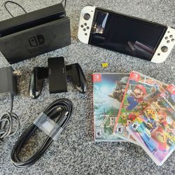Nintendo Switch OLED Bundle With 256gb Ad Card And 3 Games