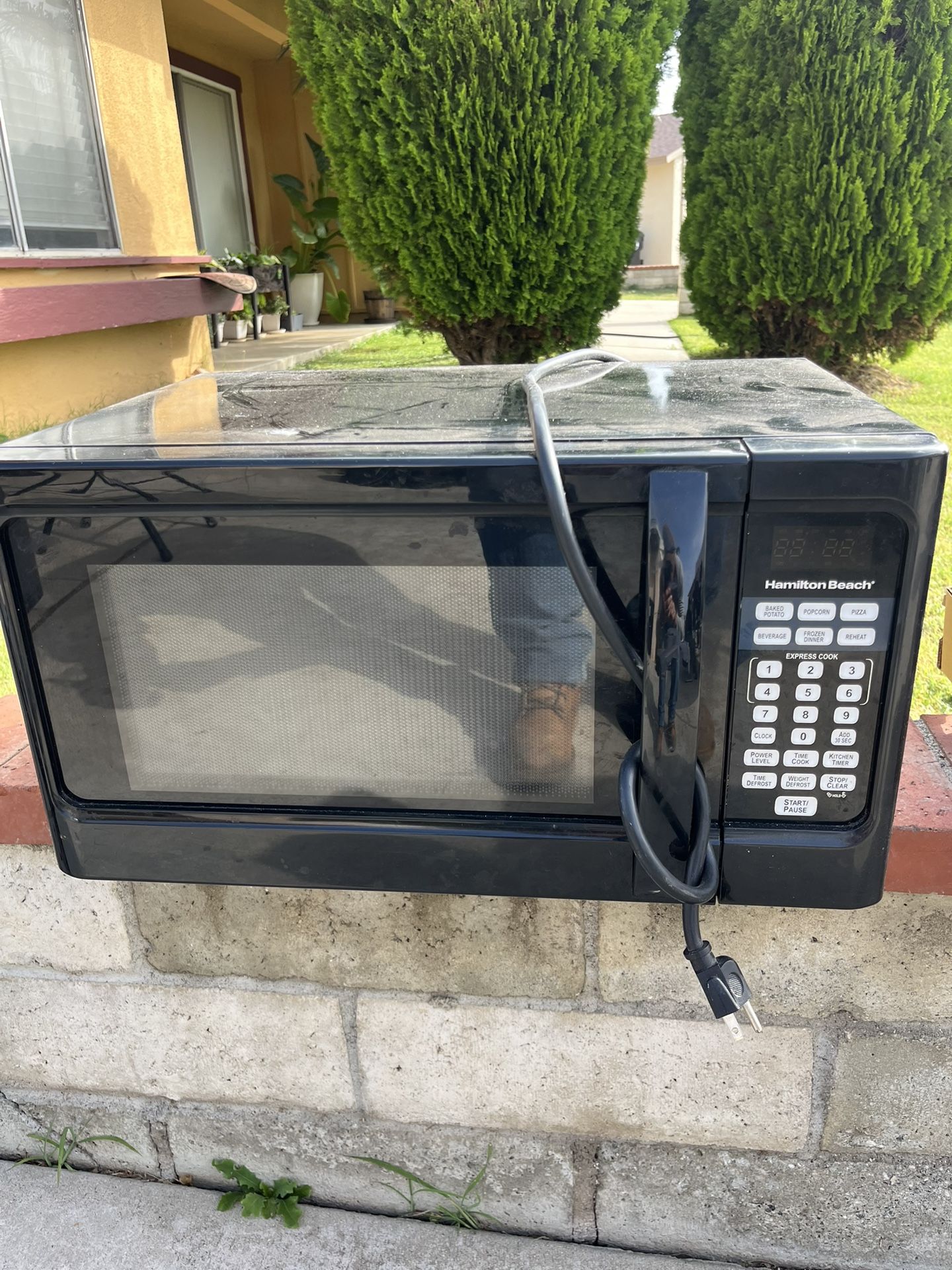 Microwave