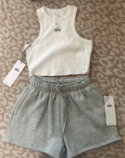 Alo Top and Shorts Set **READ DESCRIPTION**