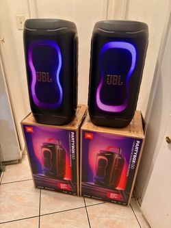 JBL (NEW) - JBL Partybox 130 Wireless Bluetooth Party Speaker - JBL Al Bass Boost, LED Lights, 200 W