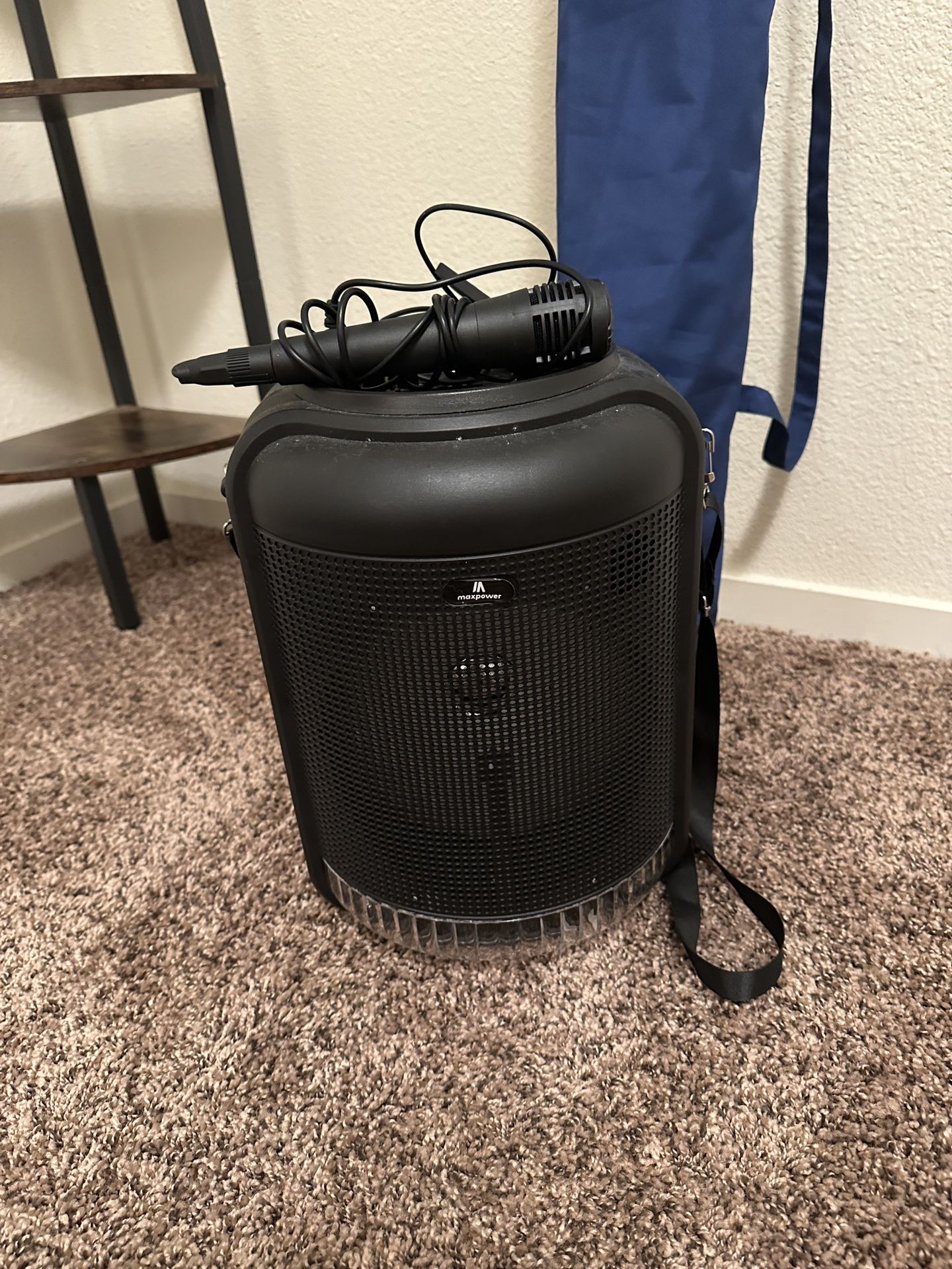 Karaoke machine /Speaker