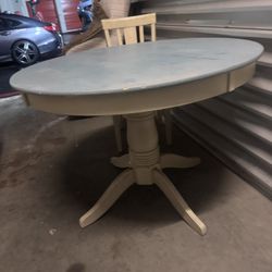 Round Dining table 