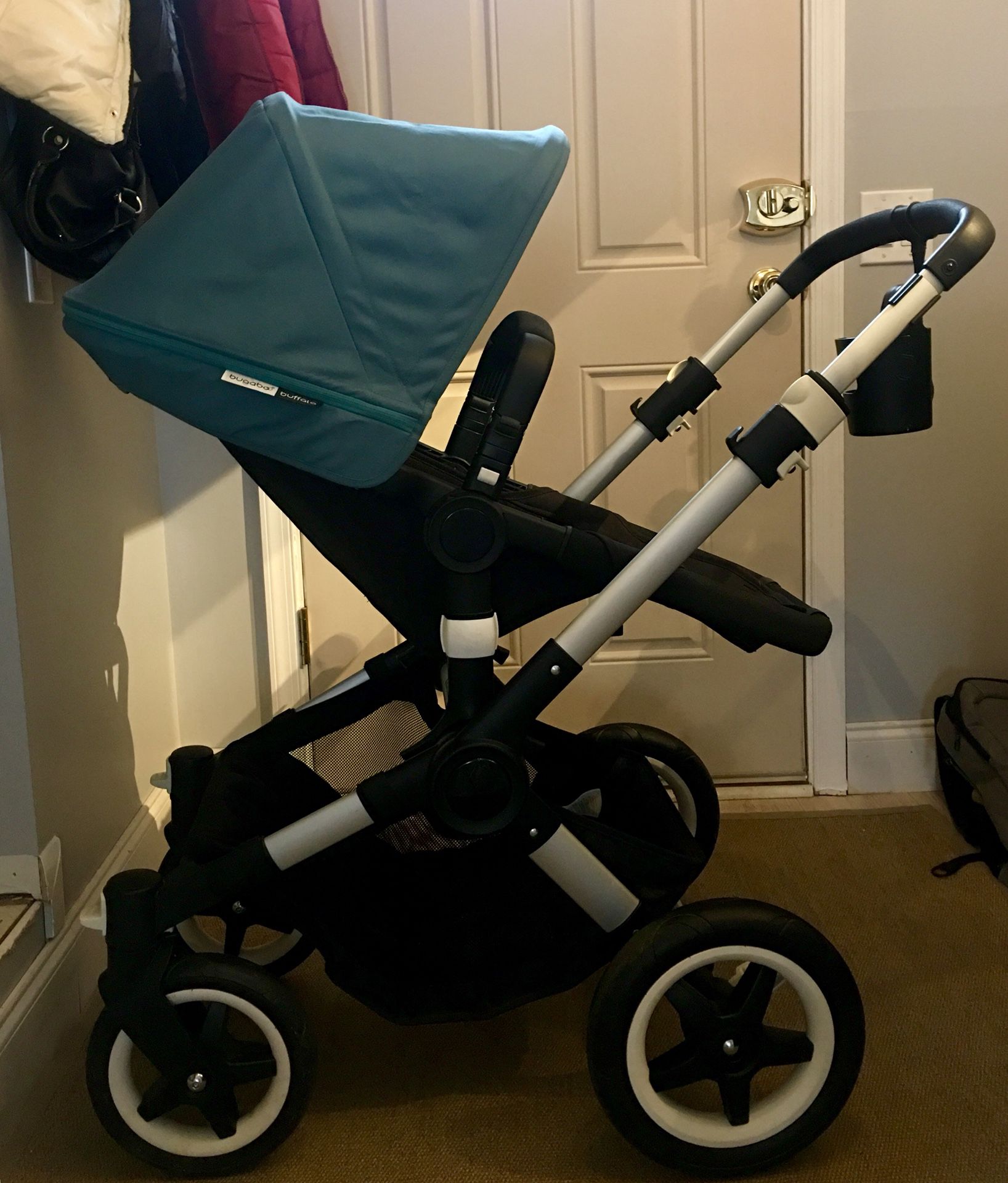 Bugaboo Buffalo Stroller with bassinet for baby - like new