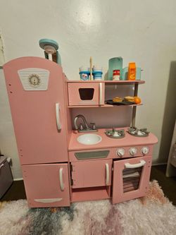 Kids play kitchen