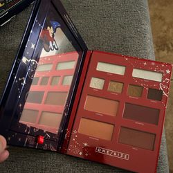 Disney makeup new in package