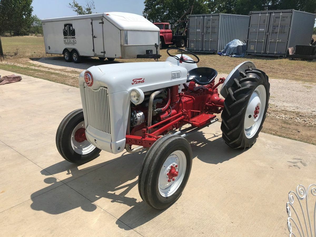 Wanted: Tractor Mechanic (Gas)