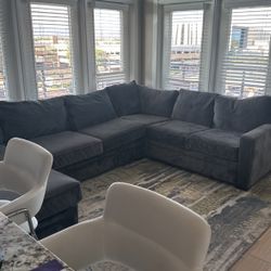 Sectional Couch 