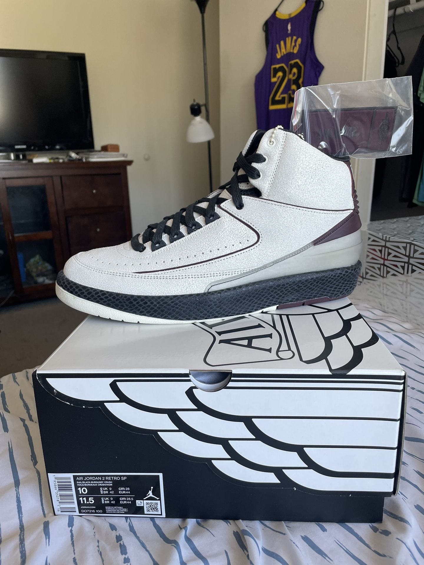 Jordan 2 Retro A Ma Maniere Airness Size 10 men . Brand new DS . No trades