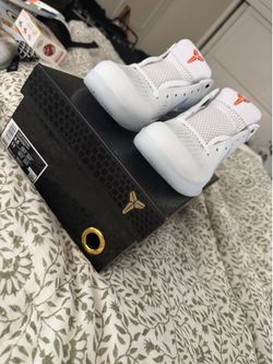Kobe 4 Draft Day Pack