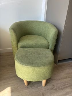 Green Chair with Matching Ottoman