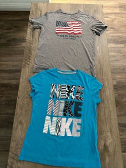 T- shirts size 10/12