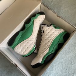 Jordan 13 Lucky Green Size 9.5