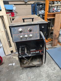 Solar 2225 wire feed welder MIG