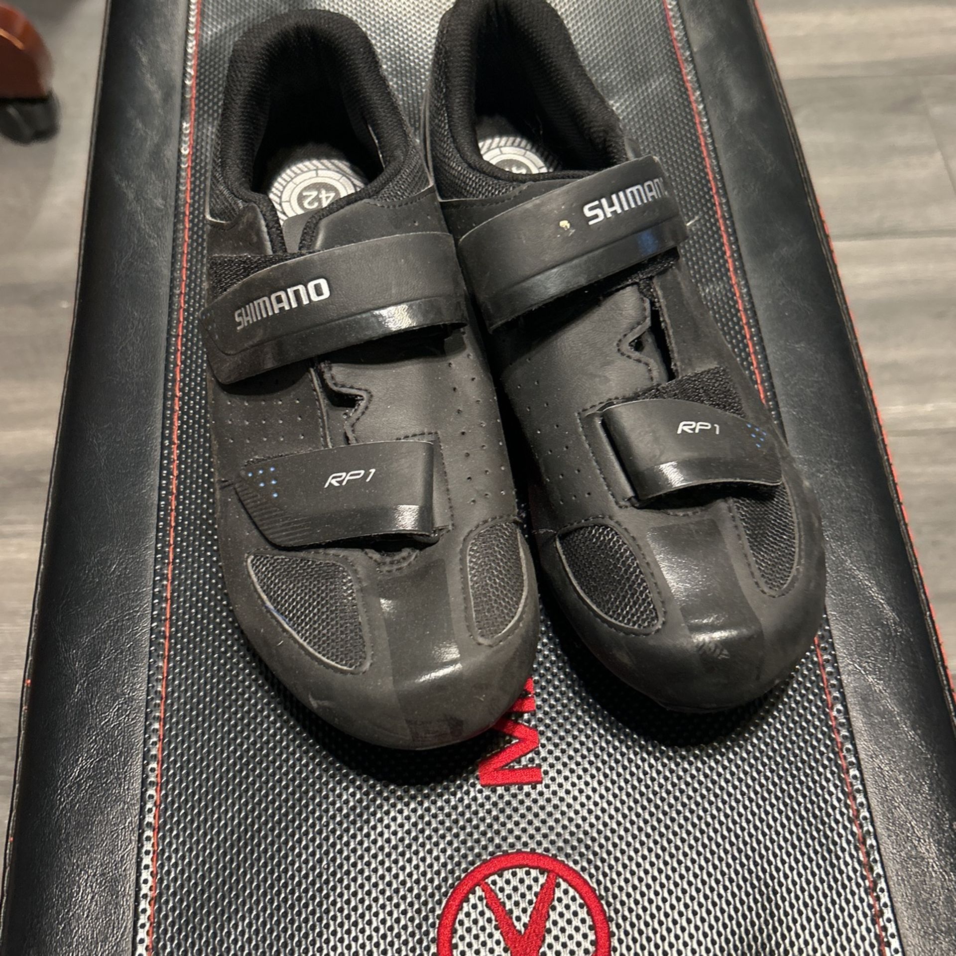 Shimano RP1 Size 42 Shoes