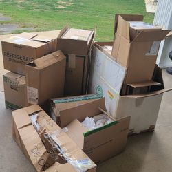 FREE MOVING BOXES