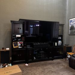 Entertainment center furniture