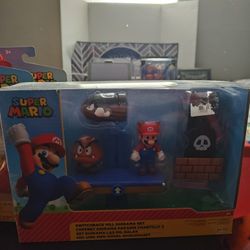 Super Mario Switchback Hill Diorama Set